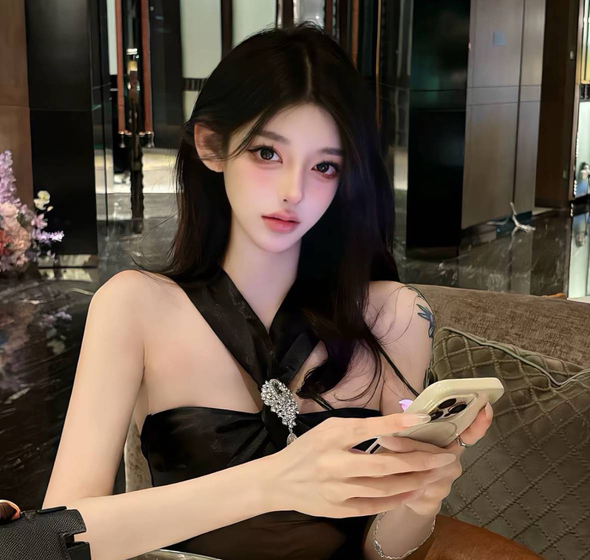 嫩模一夜情2888.88